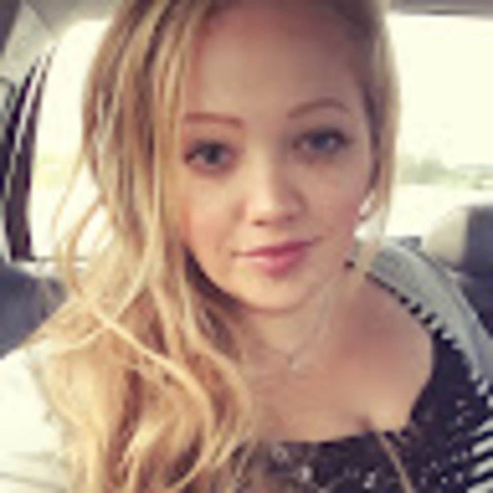 Meet your Posher, Yuliya